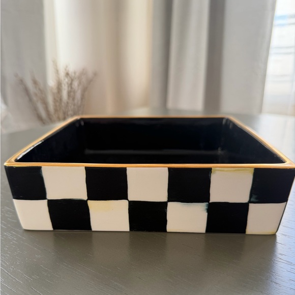 MacKenzie-Childs Other - Mackenzie Childs Courtly Check Napkin Holder